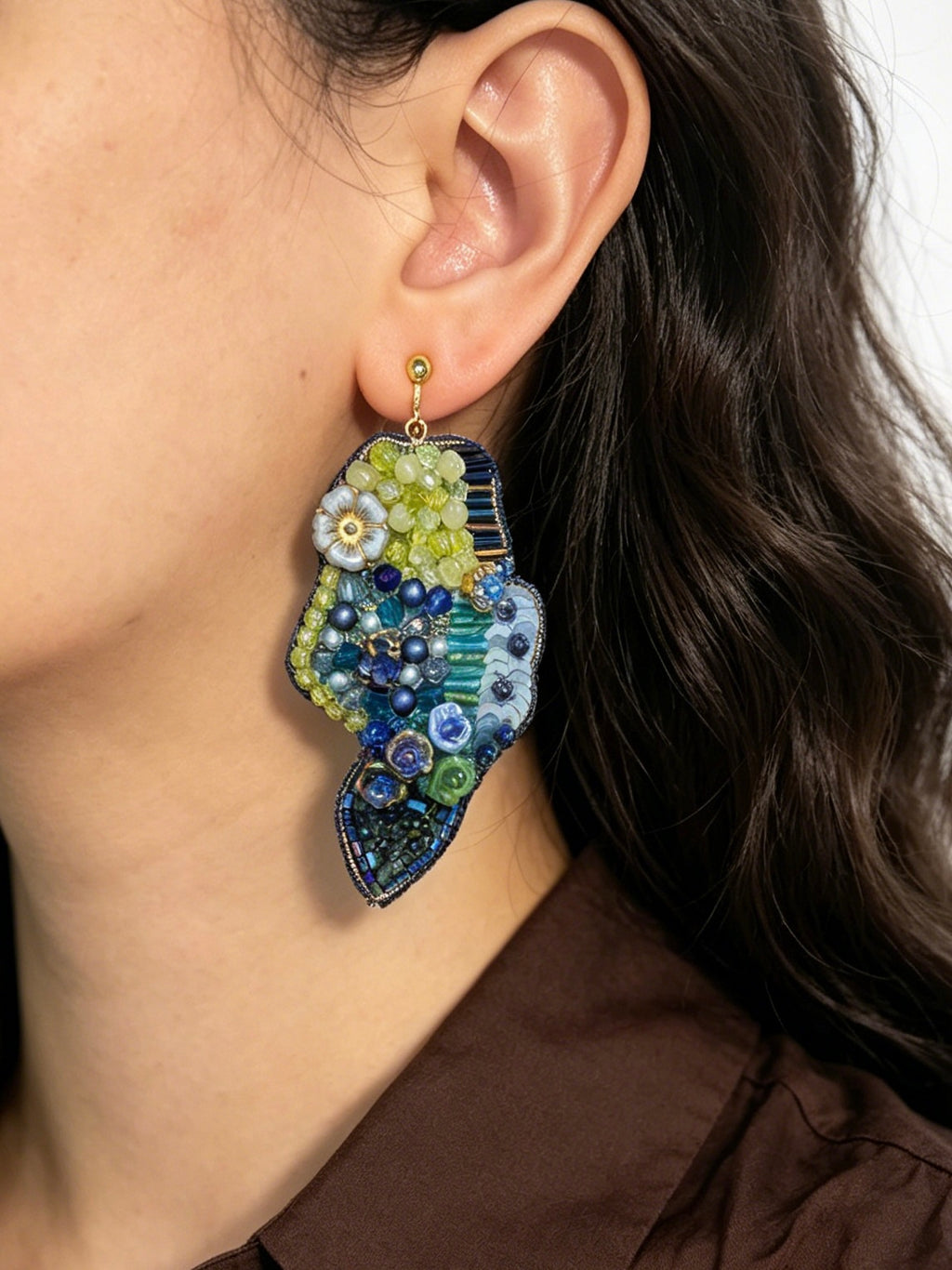 「Flower Bloom Island」Handmade Embroidered Earrings,Island-Shaped Beaded Earrings