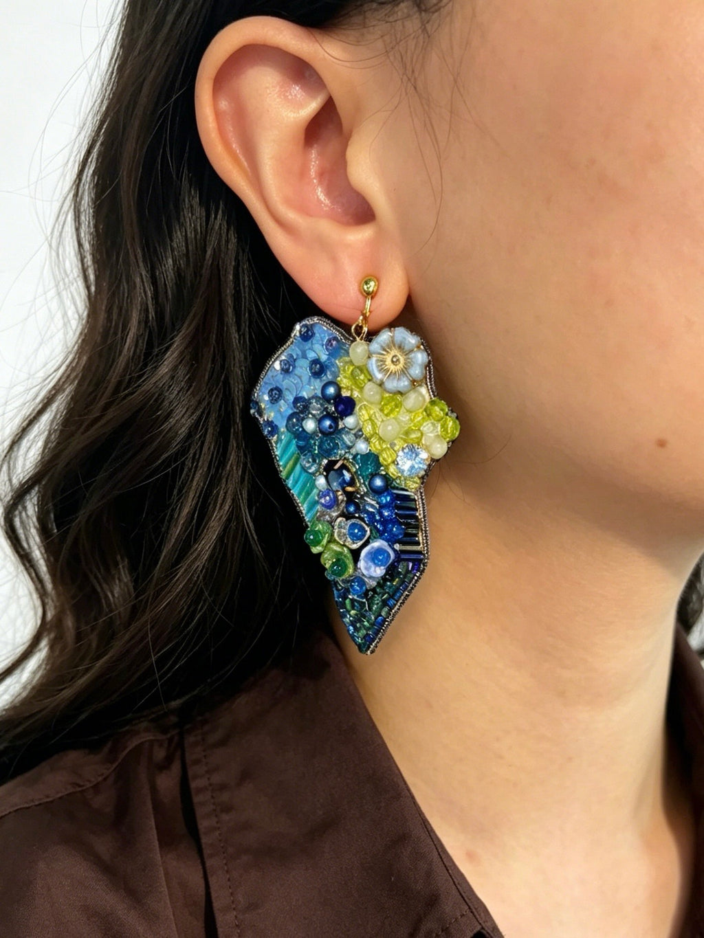「Flower Bloom Island」Handmade Embroidered Earrings,Island-Shaped Beaded Earrings