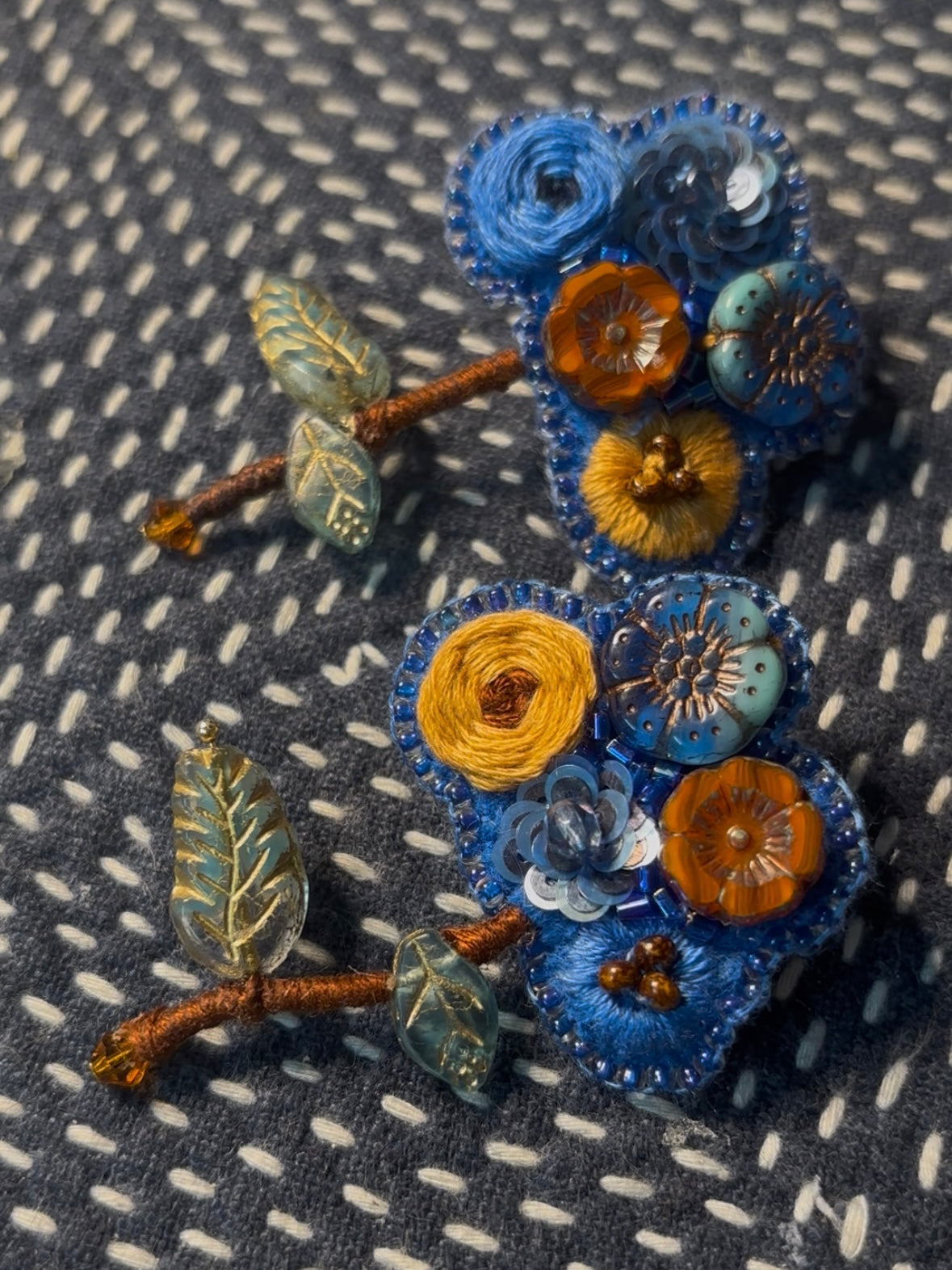 「Floater twig」Hand-Embroidered Flower Earrings: Bead Embroidery Floral Stud Earrings