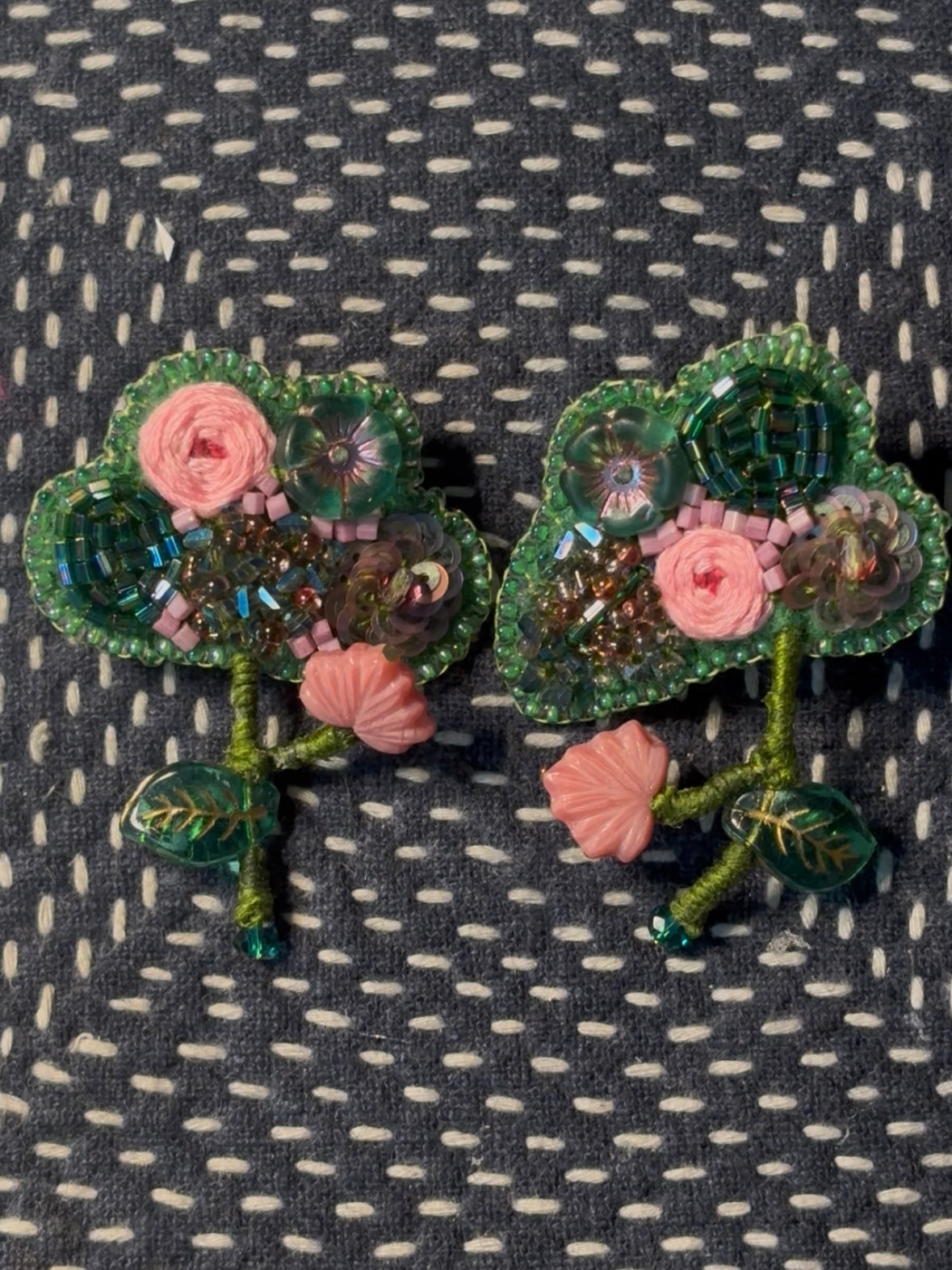 「Floater twig」Hand-Embroidered Flower Earrings: Bead Embroidery Floral Stud Earrings