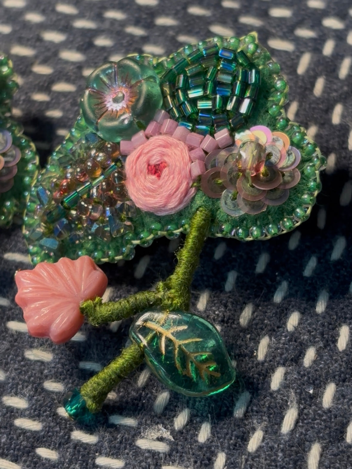 「Floater twig」Hand-Embroidered Flower Earrings: Bead Embroidery Floral Stud Earrings