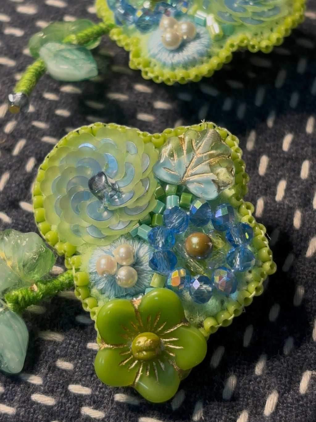 「Floater twig」Hand-Embroidered Flower Earrings: Bead Embroidery Floral Stud Earrings