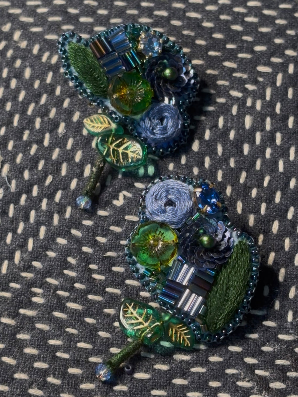 「Floater twig」Hand-Embroidered Flower Earrings: Bead Embroidery Floral Stud Earrings