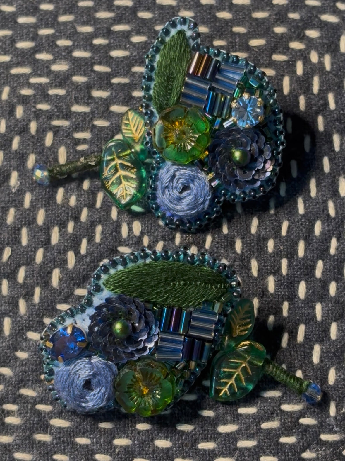 「Floater twig」Hand-Embroidered Flower Earrings: Bead Embroidery Floral Stud Earrings