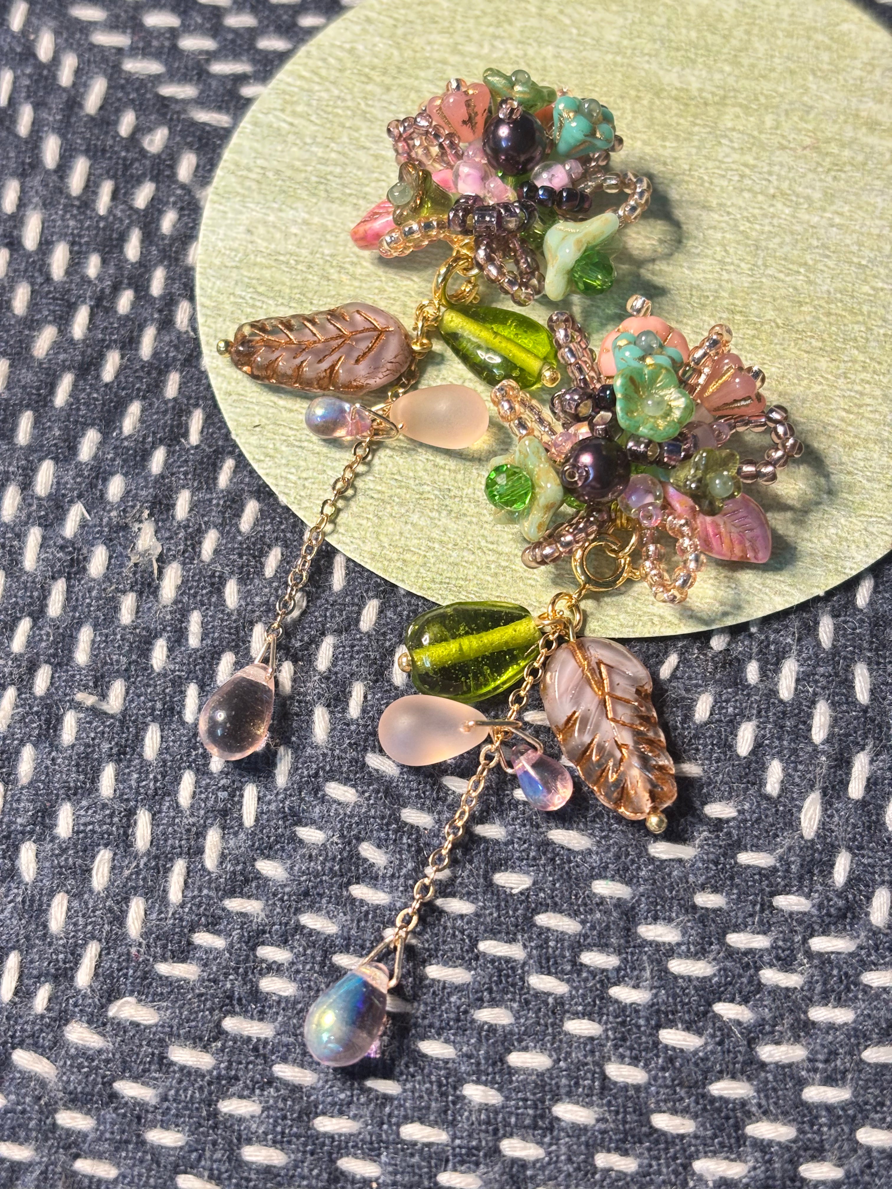 「Floral Cluster x Morning Dew」Handmade Beaded Flower Earrings Floral Stud Earrings