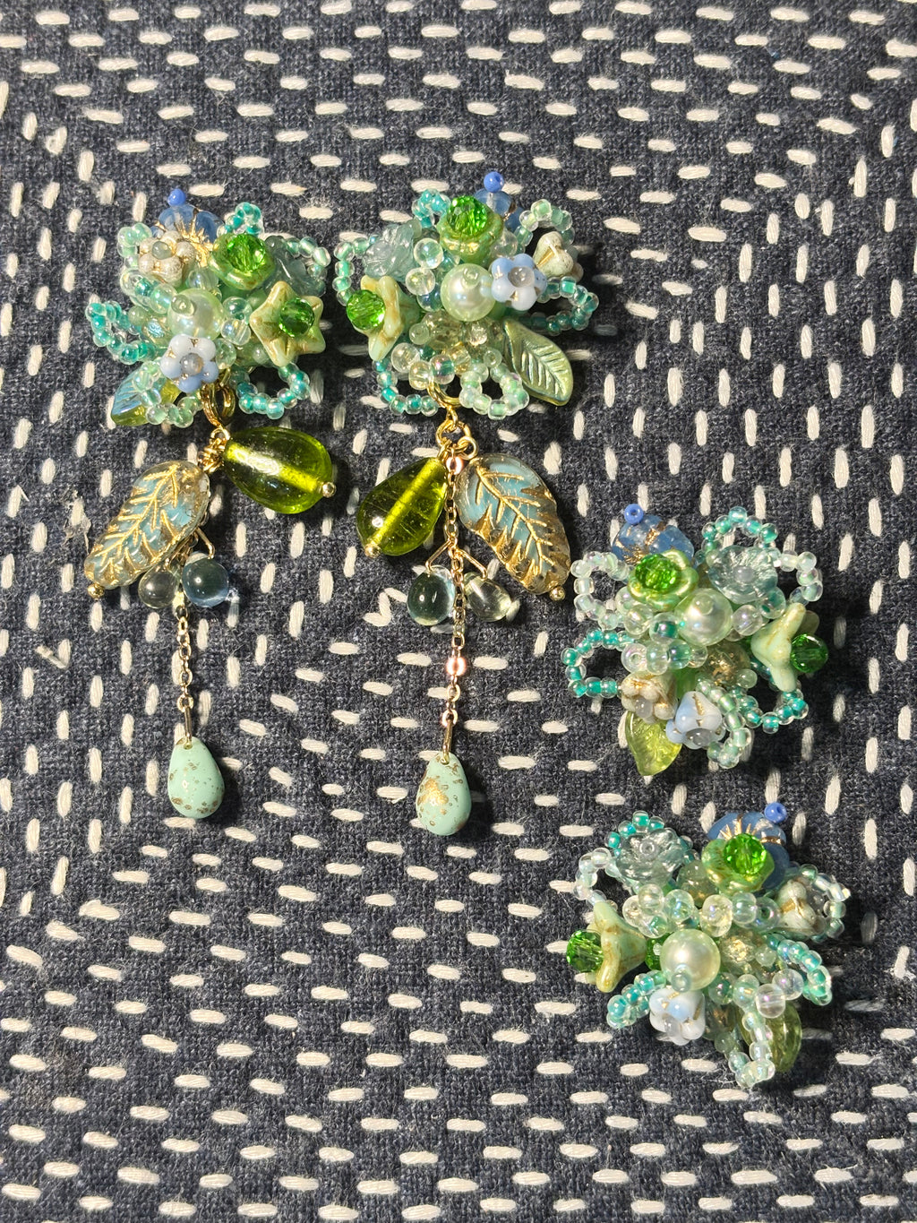 「Floral Cluster x Morning Dew」Handmade Beaded Flower Earrings Floral Stud Earrings