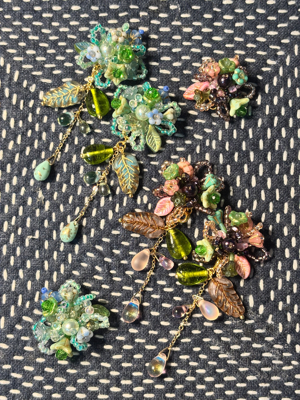 「Floral Cluster x Morning Dew」Handmade Beaded Flower Earrings Floral Stud Earrings