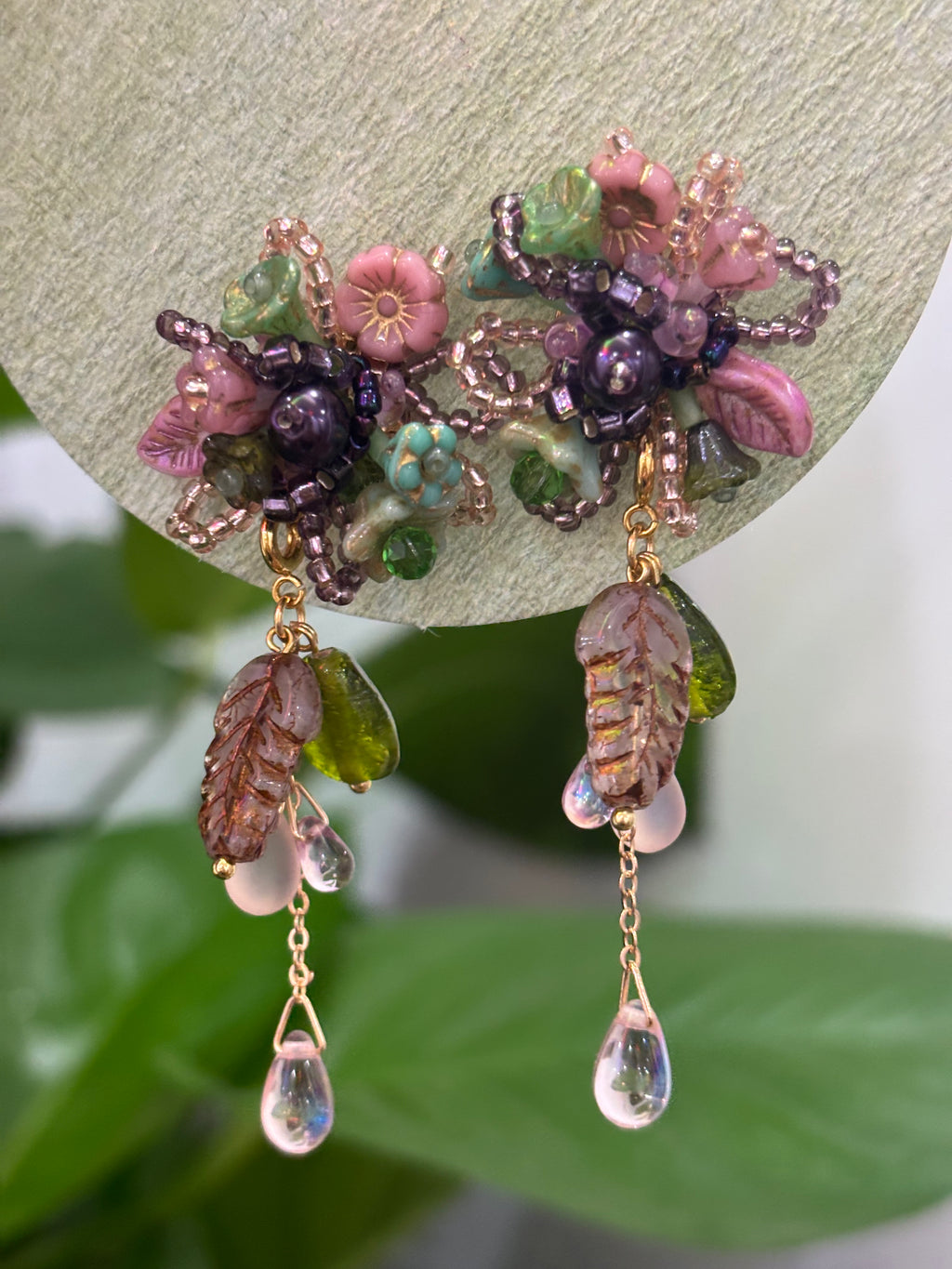 「Floral Cluster x Morning Dew」Handmade Beaded Flower Earrings Floral Stud Earrings