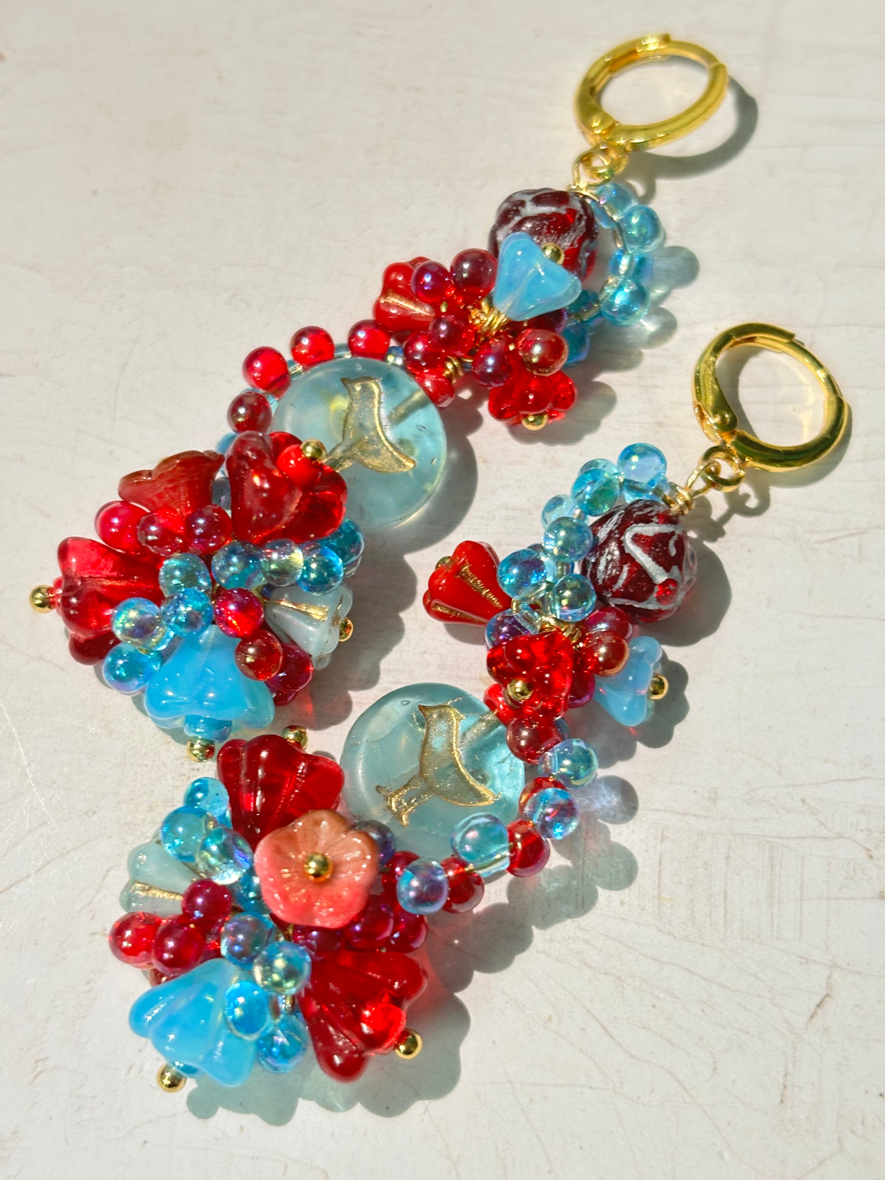 「Daydreaming Bird」Handmade Beaded Earrings