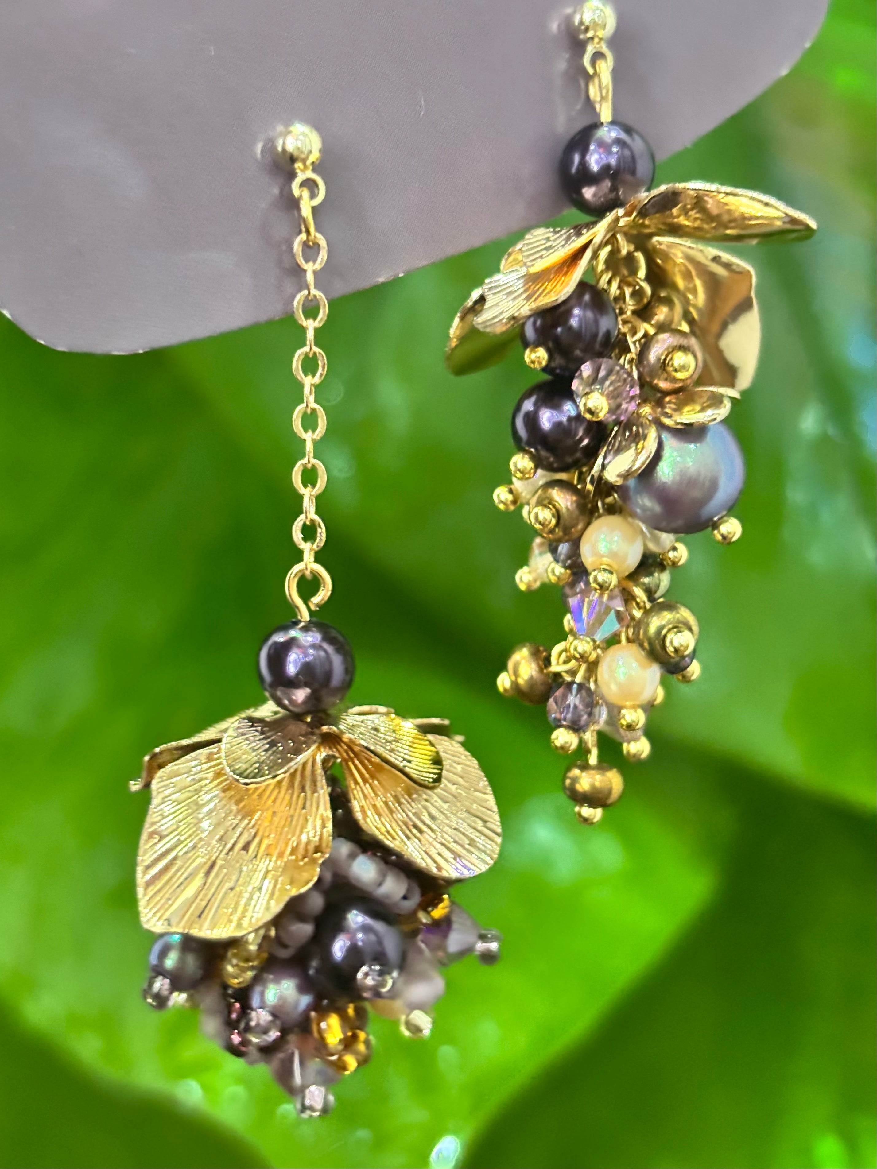 「Pendant Grapes」Handmade Grape-shaped Earrings