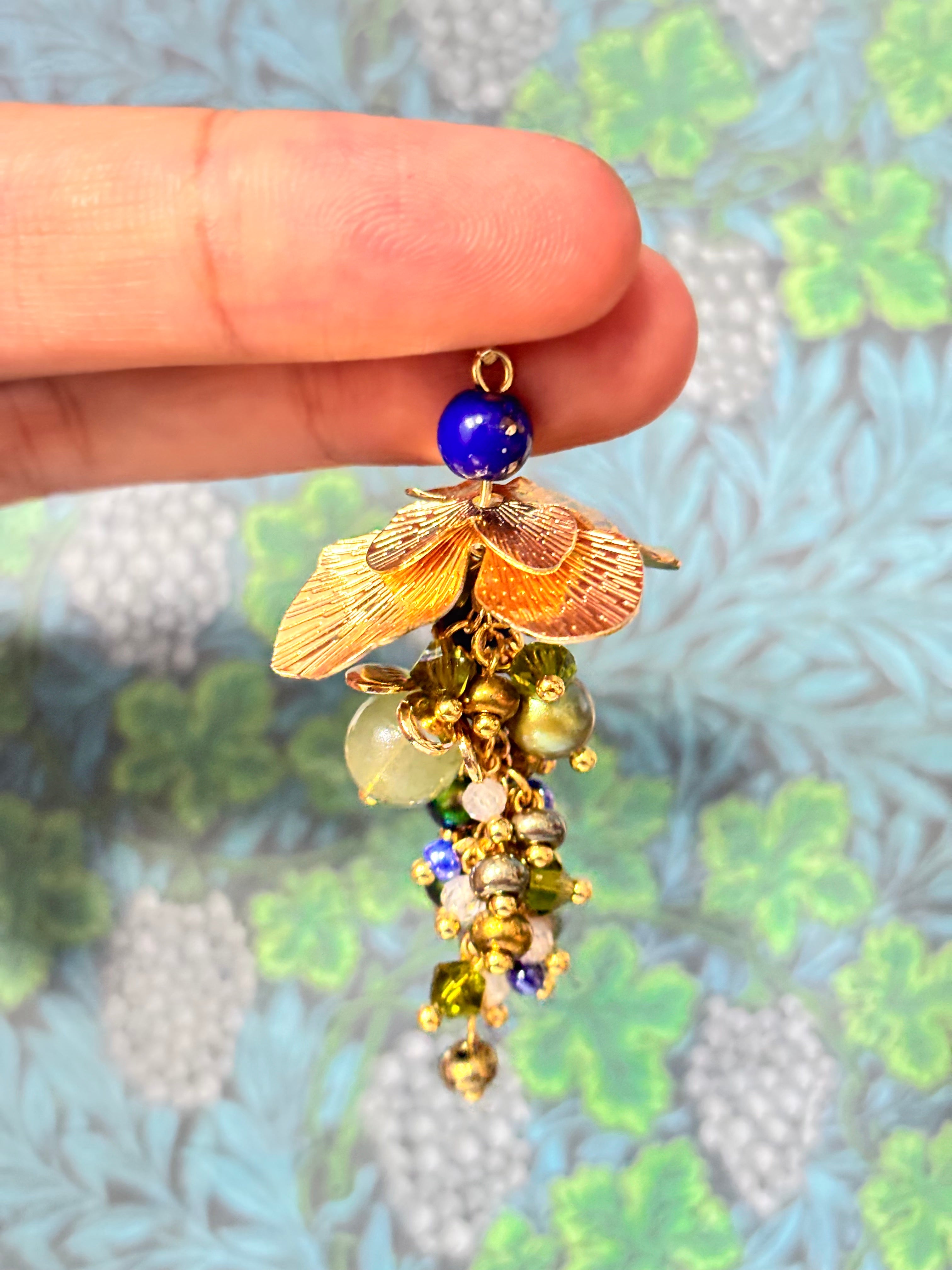 「Pendant Grapes」Handmade Grape-shaped Earrings
