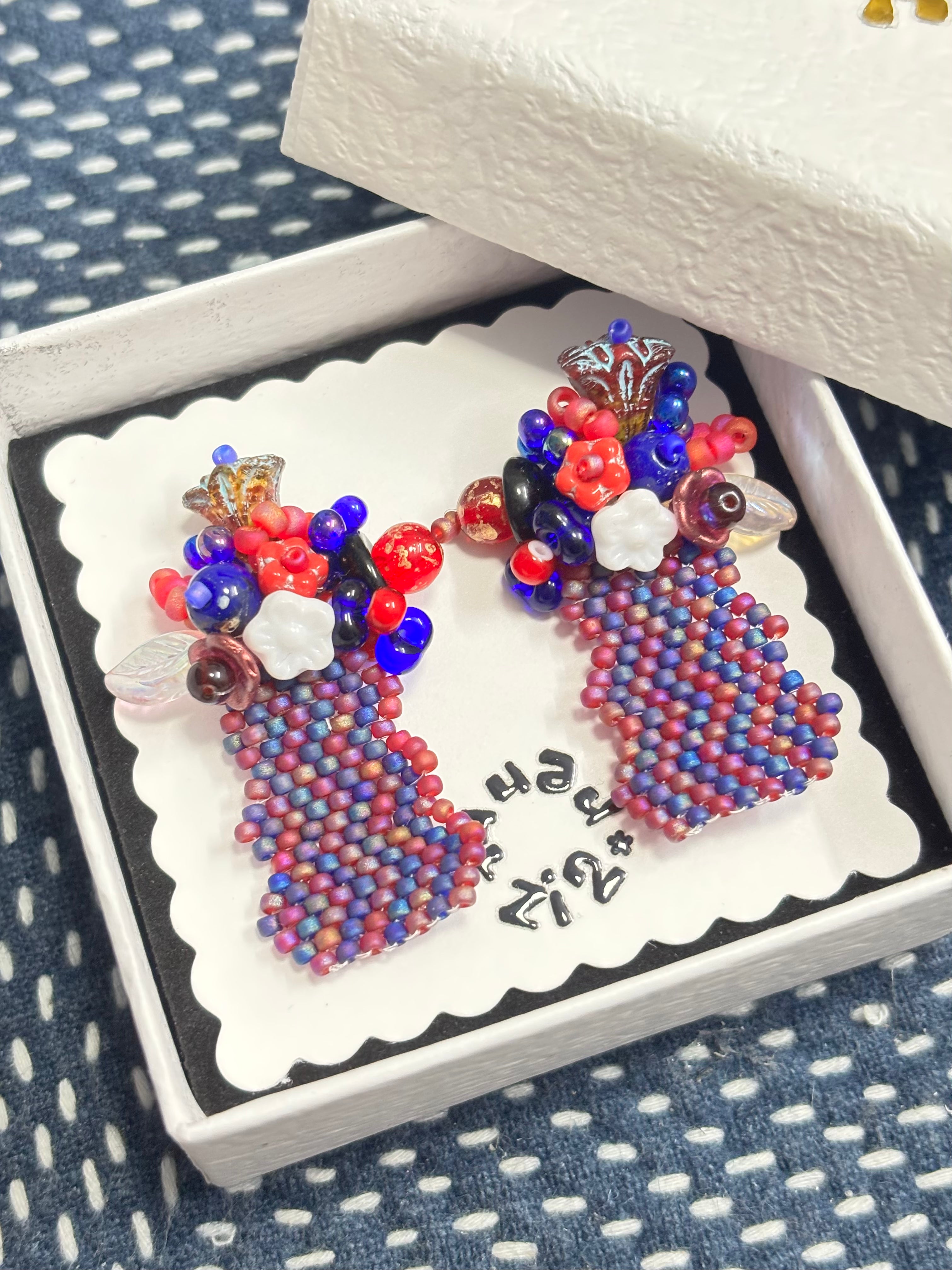 「Flat Vase」Handmade Beaded Floral Stud Earrings,Beaded Earrings for Vacations,Romantic Summer Looks