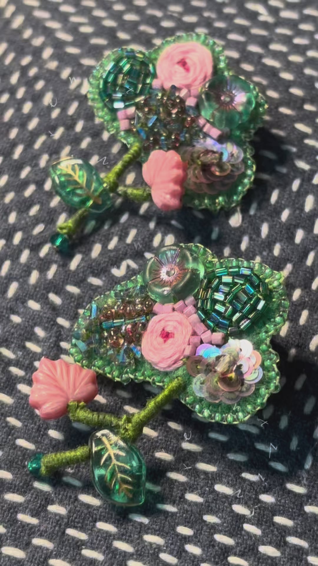 「Floater twig」Hand-Embroidered Flower Earrings: Bead Embroidery Floral Stud Earrings