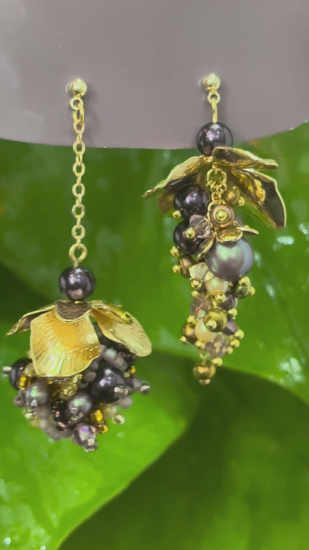 「Pendant Grapes」Handmade Grape-shaped Earrings
