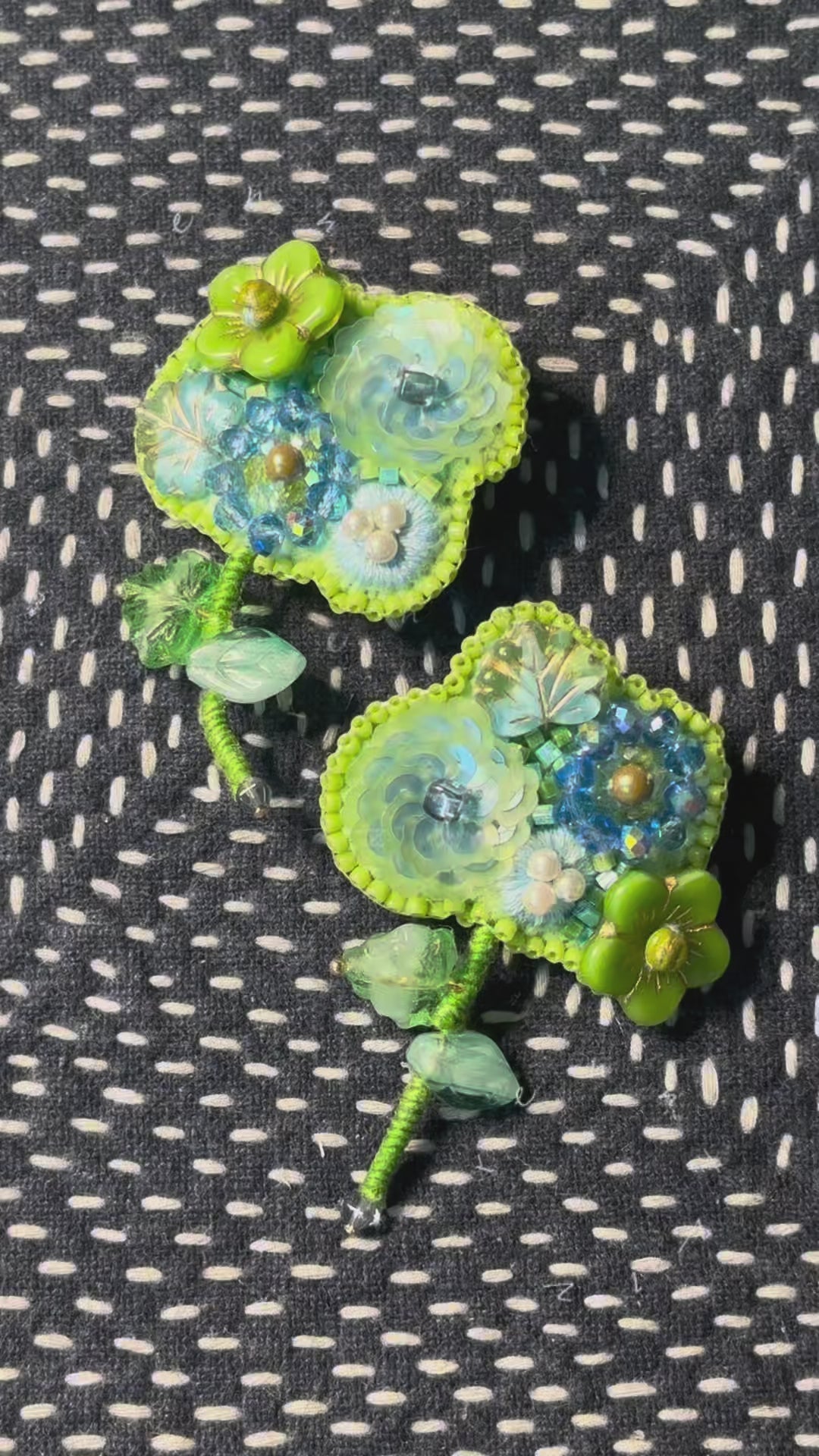 「Floater twig」Hand-Embroidered Flower Earrings: Bead Embroidery Floral Stud Earrings